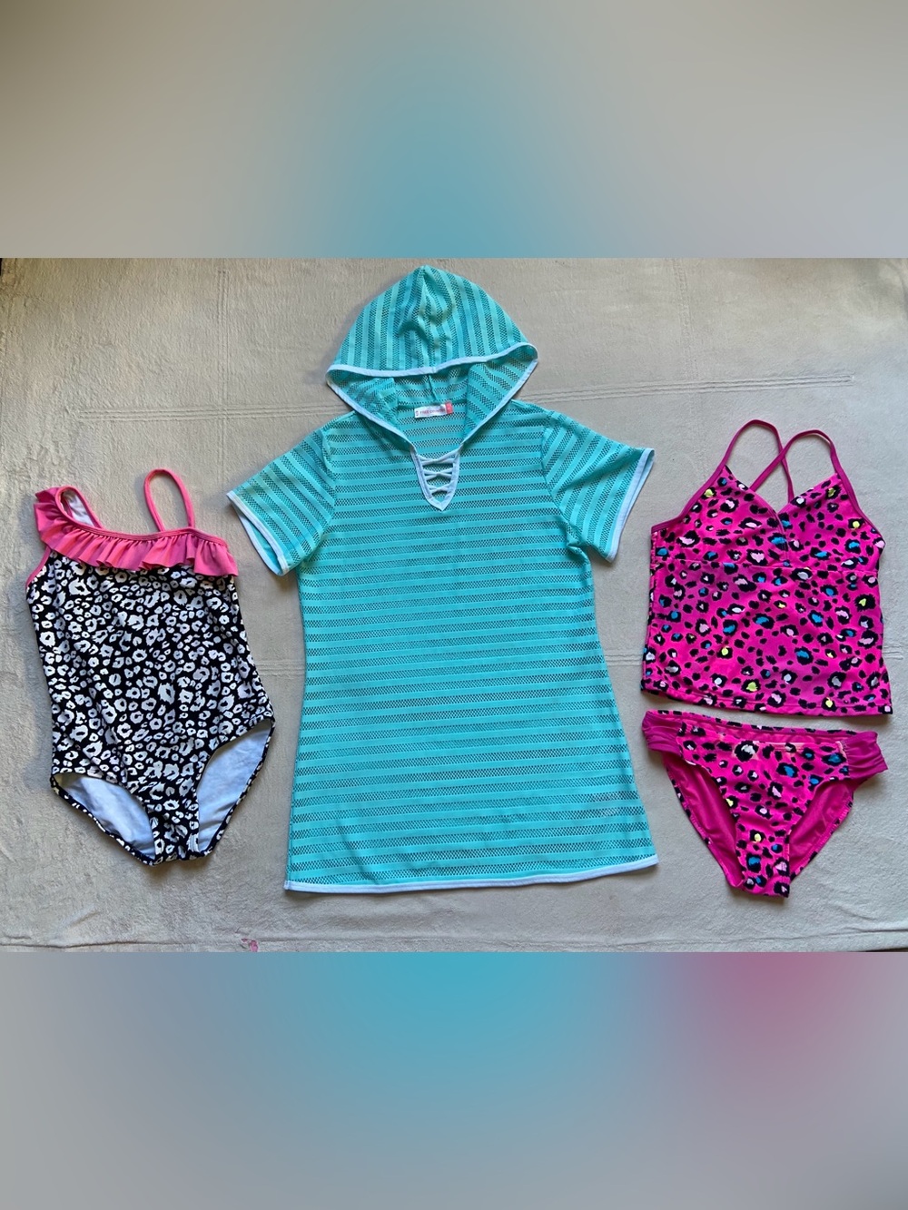 Children’s Place, Xhilaration, Free Country Girls Lot Swimsuits & Coverup 10/12